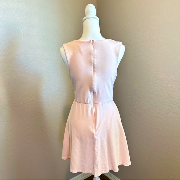 Love…ady Dress Sz L (runs small) - Picture 2 of 3